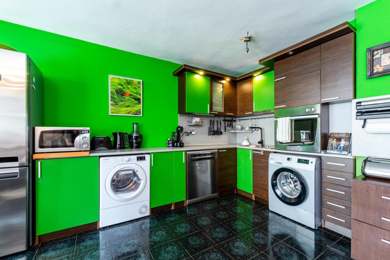 The Green Apartment - Free Parking Sofie Exteriér fotografie